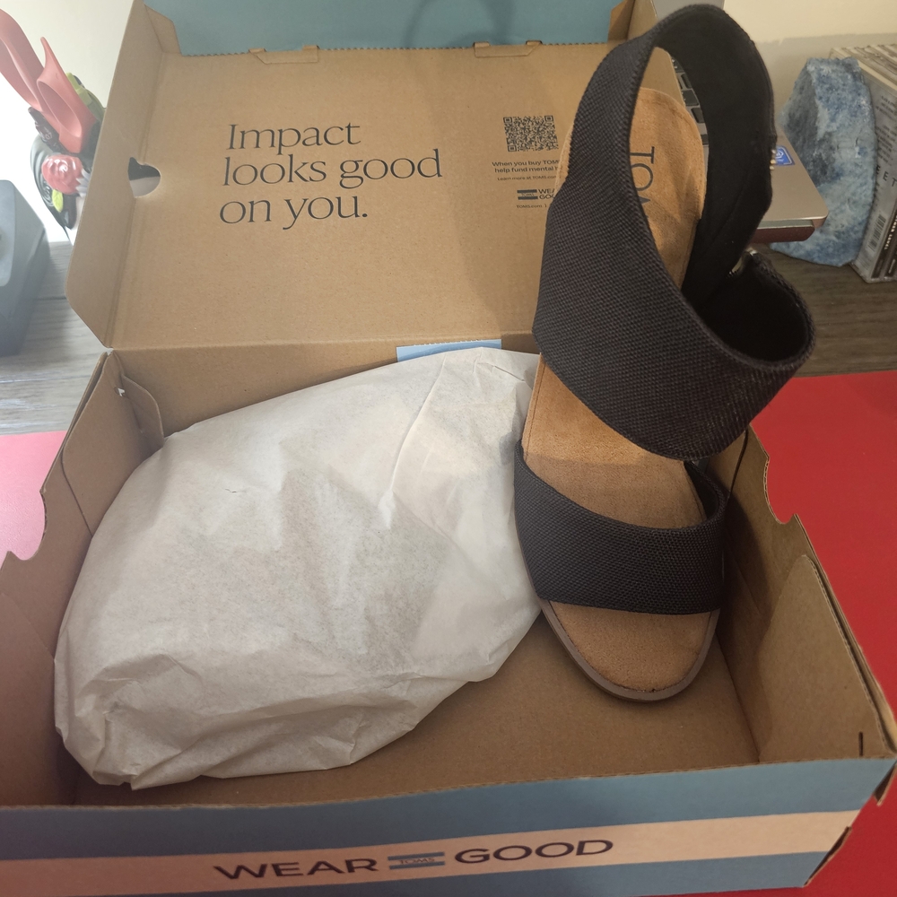 Toms Black Women's Sandals